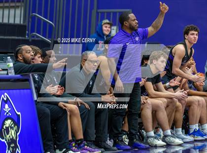 Thumbnail 3 in Park Hill South vs Blue Valley Southwest (810 Varsity Showcase #39) photogallery.