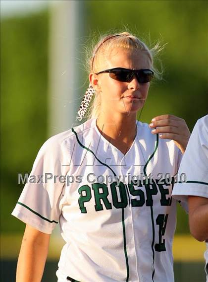 Thumbnail 2 in Crandall vs Prosper 3A Region 2 Area Playoffs photogallery.