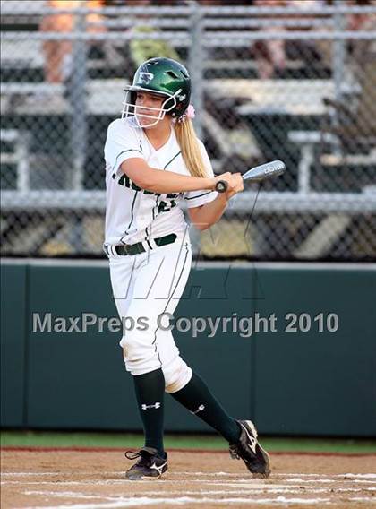 Thumbnail 2 in Crandall vs Prosper 3A Region 2 Area Playoffs photogallery.