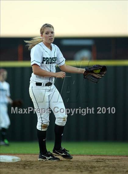 Thumbnail 2 in Crandall vs Prosper 3A Region 2 Area Playoffs photogallery.