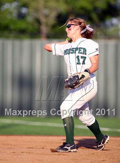 Thumbnail 3 in Crandall vs Prosper 3A Region 2 Area Playoffs photogallery.