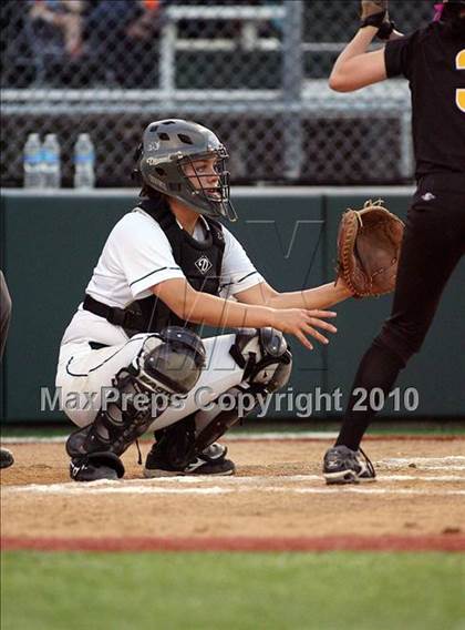 Thumbnail 3 in Crandall vs Prosper 3A Region 2 Area Playoffs photogallery.