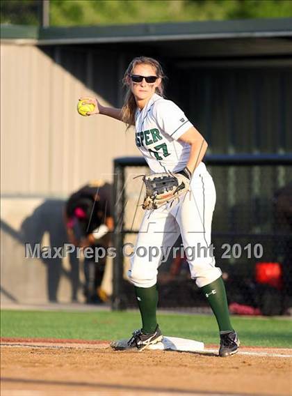 Thumbnail 2 in Crandall vs Prosper 3A Region 2 Area Playoffs photogallery.