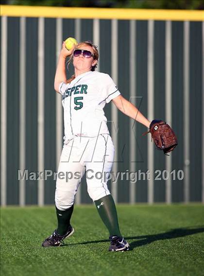 Thumbnail 2 in Crandall vs Prosper 3A Region 2 Area Playoffs photogallery.