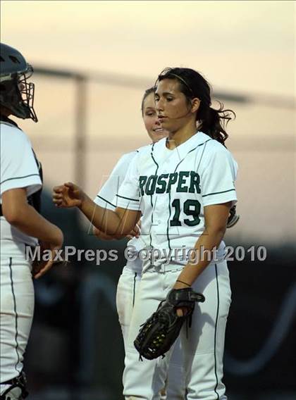 Thumbnail 2 in Crandall vs Prosper 3A Region 2 Area Playoffs photogallery.