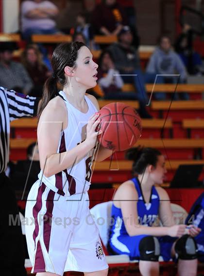 Thumbnail 3 in Gardner-Edgerton vs Hays (Mid America Classic 7th Place) photogallery.