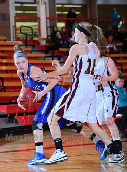 Thumbnail 2 in Gardner-Edgerton vs Hays (Mid America Classic 7th Place) photogallery.