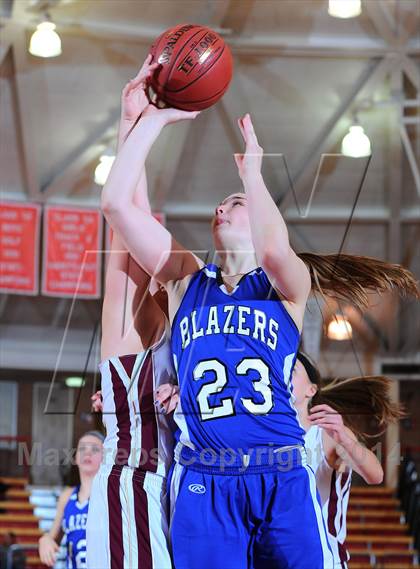 Thumbnail 3 in Gardner-Edgerton vs Hays (Mid America Classic 7th Place) photogallery.