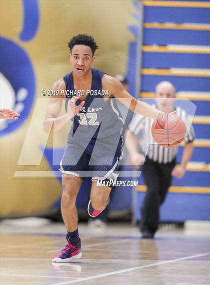 Thumbnail 2 in Dublin vs. Clovis East (Clovis Elks Tournament) photogallery.