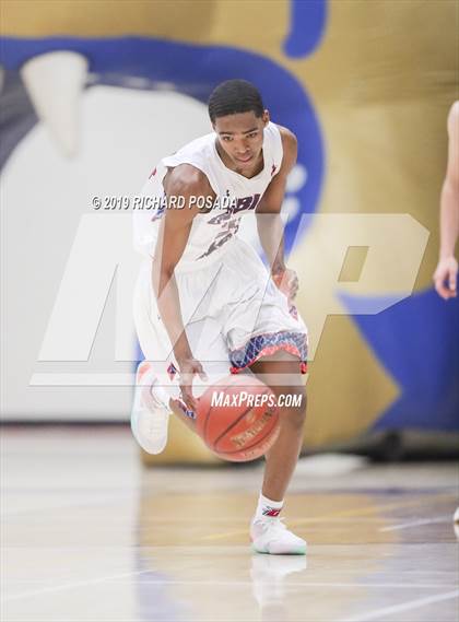 Thumbnail 3 in Dublin vs. Clovis East (Clovis Elks Tournament) photogallery.