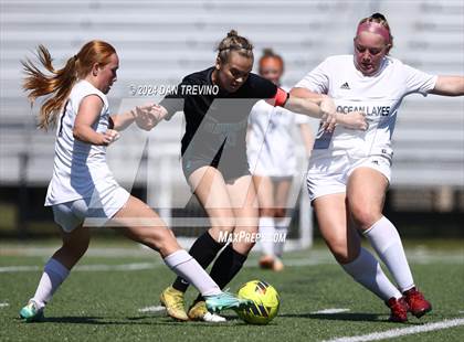 Thumbnail 3 in Ocean Lakes vs Hickory (VHSL 5A Quarterfinal) photogallery.