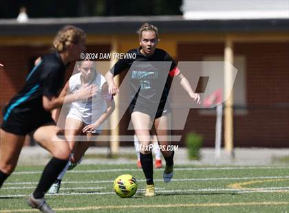 Thumbnail 2 in Ocean Lakes vs Hickory (VHSL 5A Quarterfinal) photogallery.