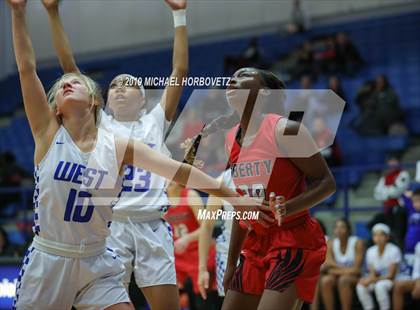 Thumbnail 3 in Liberty @ Plano West photogallery.