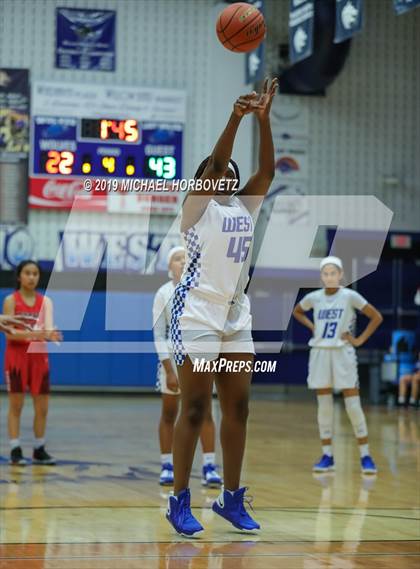 Thumbnail 1 in Liberty @ Plano West photogallery.