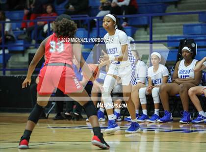Thumbnail 3 in Liberty @ Plano West photogallery.