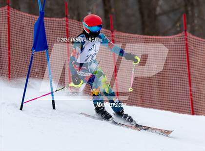 Thumbnail 3 in NYSPHAA Section V Class A&B Giant Slalom Final (First Run) photogallery.