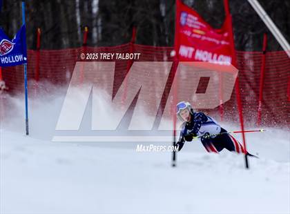 Thumbnail 2 in NYSPHAA Section V Class A&B Giant Slalom Final (First Run) photogallery.