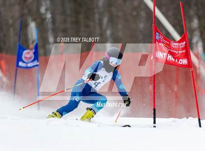 Thumbnail 2 in NYSPHAA Section V Class A&B Giant Slalom Final (First Run) photogallery.