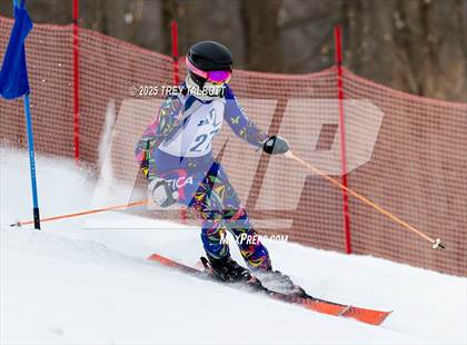 Thumbnail 3 in NYSPHAA Section V Class A&B Giant Slalom Final (First Run) photogallery.