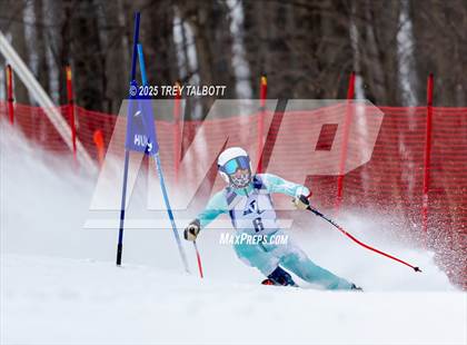 Thumbnail 1 in NYSPHAA Section V Class A&B Giant Slalom Final (First Run) photogallery.
