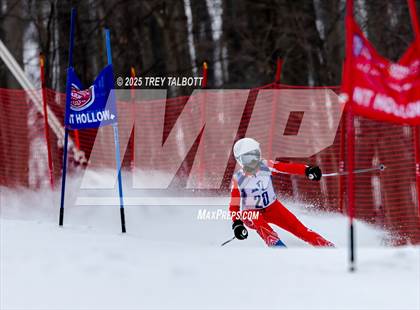 Thumbnail 2 in NYSPHAA Section V Class A&B Giant Slalom Final (First Run) photogallery.