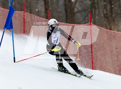Thumbnail 3 in NYSPHAA Section V Class A&B Giant Slalom Final (First Run) photogallery.