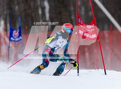 Thumbnail 2 in NYSPHAA Section V Class A&B Giant Slalom Final (First Run) photogallery.