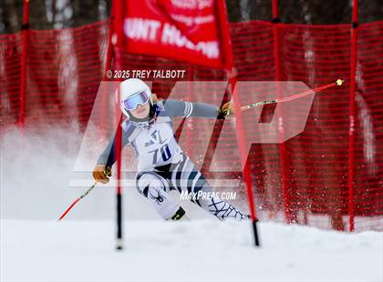 Thumbnail 3 in NYSPHAA Section V Class A&B Giant Slalom Final (First Run) photogallery.