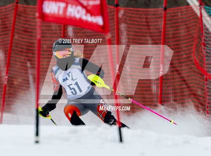 Thumbnail 1 in NYSPHAA Section V Class A&B Giant Slalom Final (First Run) photogallery.