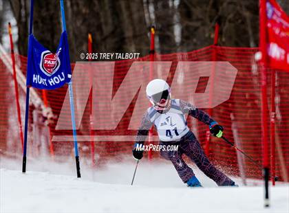 Thumbnail 2 in NYSPHAA Section V Class A&B Giant Slalom Final (First Run) photogallery.