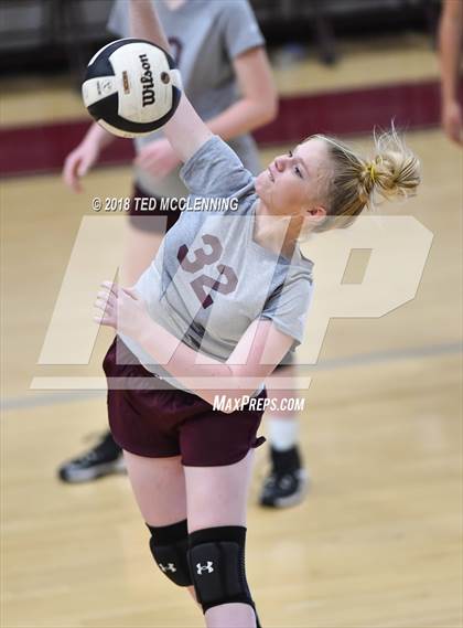 Thumbnail 2 in Harmony Grove @ Perryville photogallery.