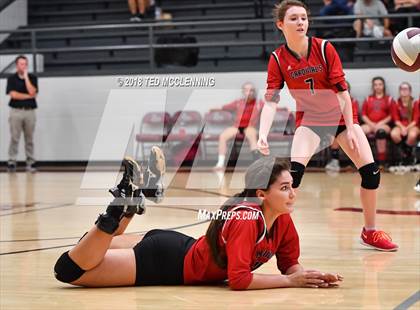Thumbnail 2 in Harmony Grove @ Perryville photogallery.