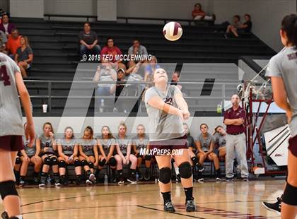 Thumbnail 2 in Harmony Grove @ Perryville photogallery.