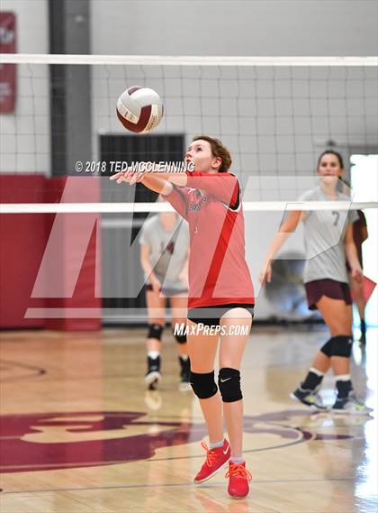 Thumbnail 1 in Harmony Grove @ Perryville photogallery.