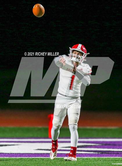 Thumbnail 2 in Dardanelle @ Elkins (AAA 4A 1st Round Playoff) photogallery.
