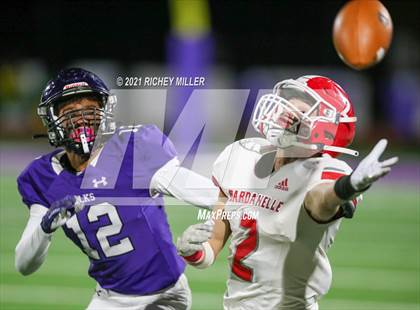 Thumbnail 1 in Dardanelle @ Elkins (AAA 4A 1st Round Playoff) photogallery.