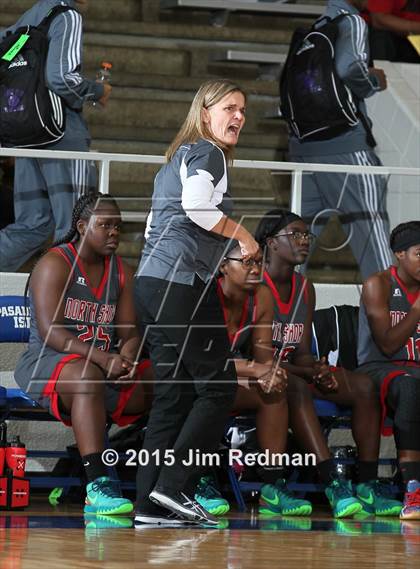 Thumbnail 3 in North Shore vs. Clear Springs (McDonald's Texas Invitational) photogallery.