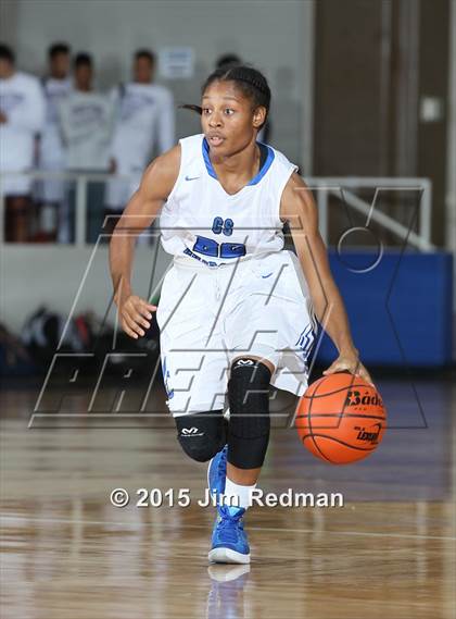 Thumbnail 1 in North Shore vs. Clear Springs (McDonald's Texas Invitational) photogallery.