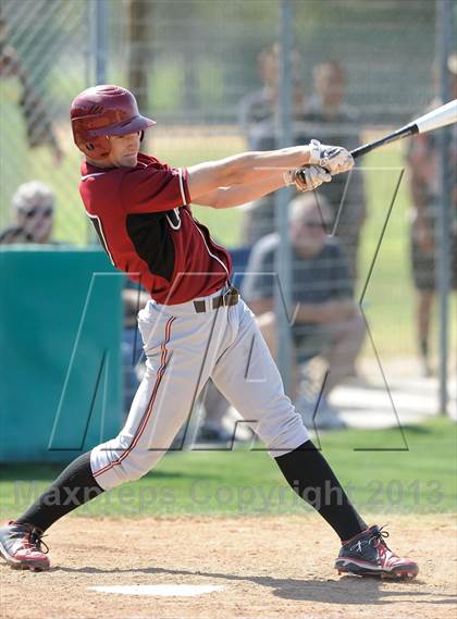 Thumbnail 2 in Savanna vs. Oaks Christian (CIF-SS D4 Playoff) photogallery.