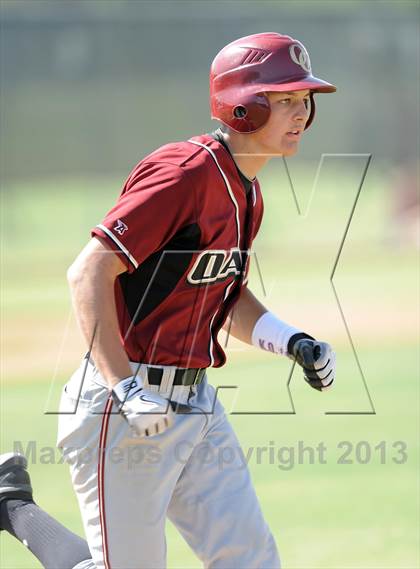 Thumbnail 3 in Savanna vs. Oaks Christian (CIF-SS D4 Playoff) photogallery.