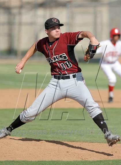 Thumbnail 2 in Savanna vs. Oaks Christian (CIF-SS D4 Playoff) photogallery.