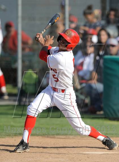 Thumbnail 2 in Savanna vs. Oaks Christian (CIF-SS D4 Playoff) photogallery.