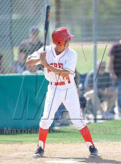 Thumbnail 2 in Savanna vs. Oaks Christian (CIF-SS D4 Playoff) photogallery.