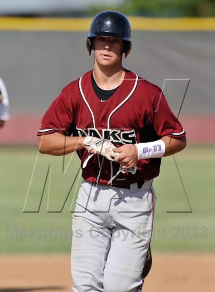 Thumbnail 3 in Savanna vs. Oaks Christian (CIF-SS D4 Playoff) photogallery.