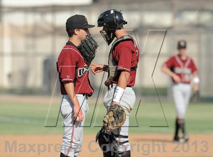 Thumbnail 1 in Savanna vs. Oaks Christian (CIF-SS D4 Playoff) photogallery.