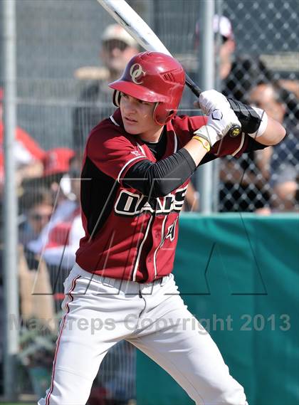 Thumbnail 3 in Savanna vs. Oaks Christian (CIF-SS D4 Playoff) photogallery.