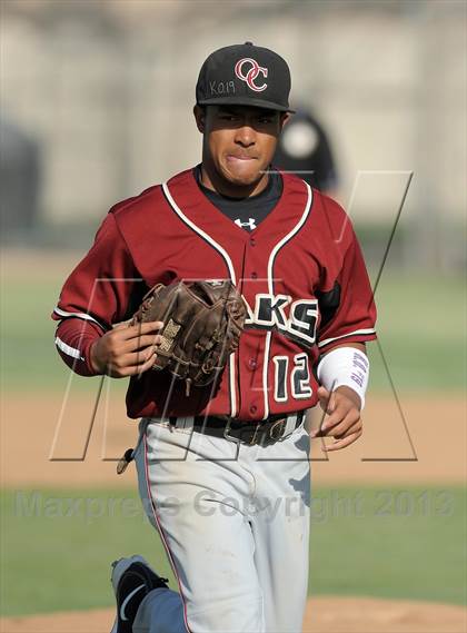 Thumbnail 1 in Savanna vs. Oaks Christian (CIF-SS D4 Playoff) photogallery.
