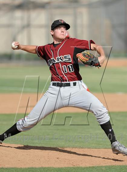 Thumbnail 2 in Savanna vs. Oaks Christian (CIF-SS D4 Playoff) photogallery.