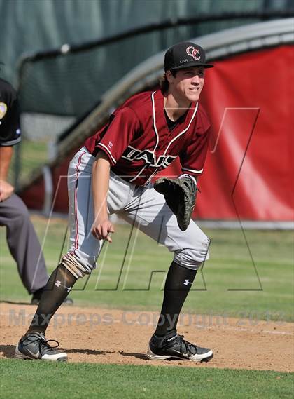Thumbnail 2 in Savanna vs. Oaks Christian (CIF-SS D4 Playoff) photogallery.