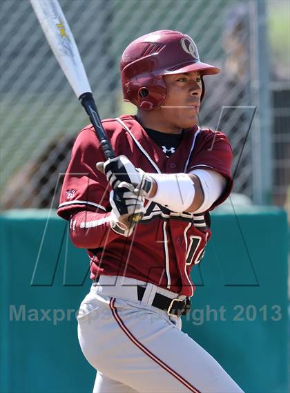 Thumbnail 2 in Savanna vs. Oaks Christian (CIF-SS D4 Playoff) photogallery.